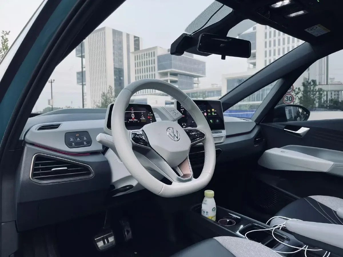 2023 Volkswagen ID.3 BEV 52.8KWH,autocango,china used car exporter,china ev exporter,chinese used car exporter,chinese used ev exporter
