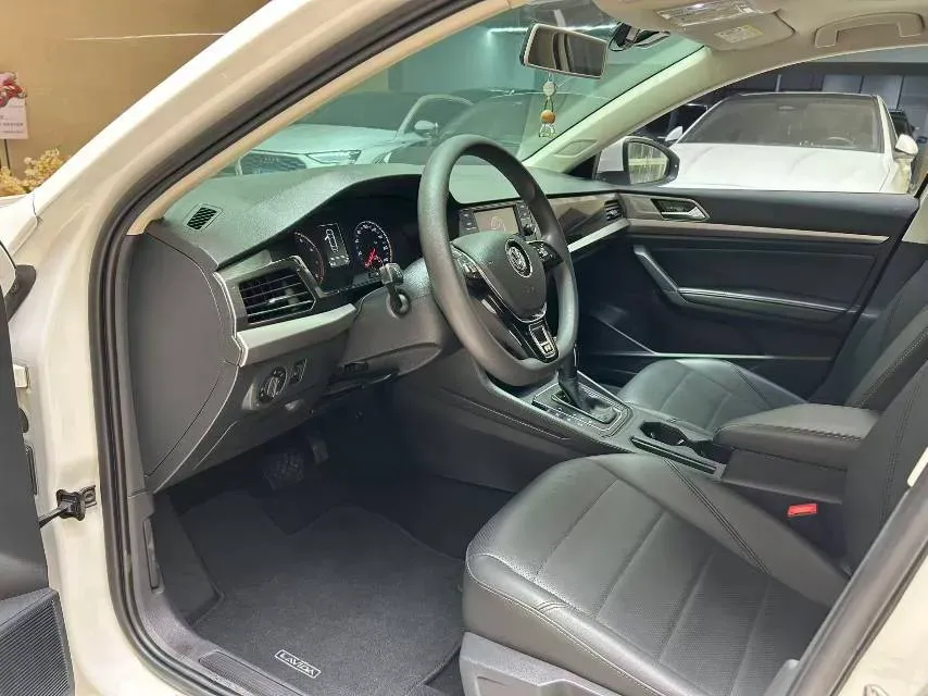 2018 Volkswagen Lavida 1.2T 116HP L4 7DCT,autocango,china used car exporter,china ev exporter,chinese used car exporter,chinese used ev exporter
