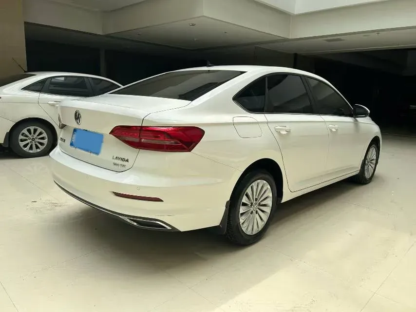 2018 Volkswagen Lavida 1.2T 116HP L4 7DCT,autocango,china used car exporter,china ev exporter,chinese used car exporter,chinese used ev exporter