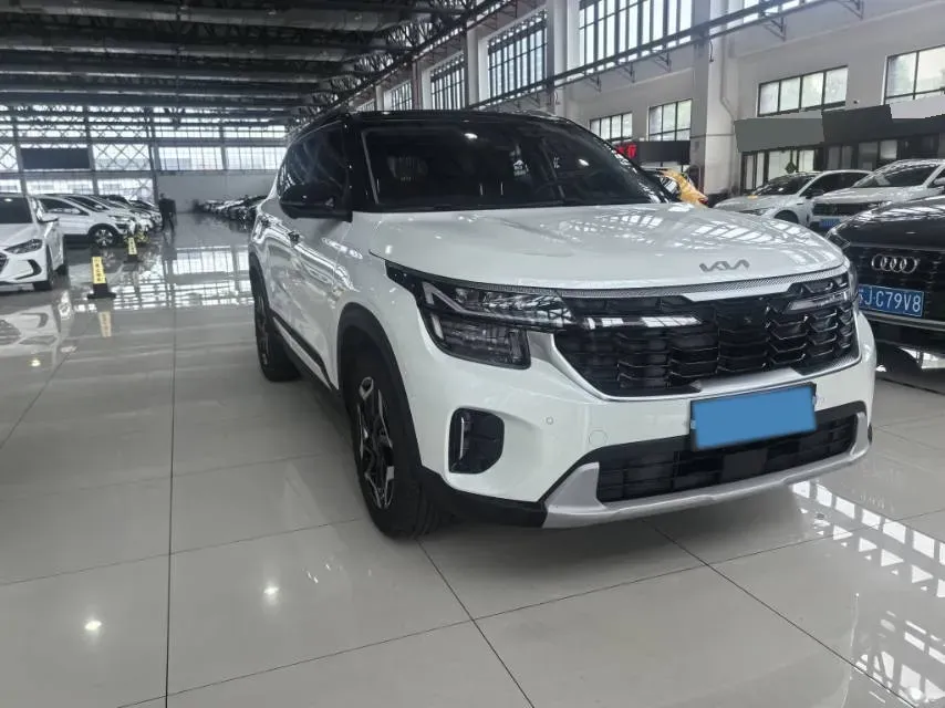 2023 Kia Seltos 1.5L 115HP L4 CVT,autocango,china used car exporter,china ev exporter,chinese used car exporter,chinese used ev exporter