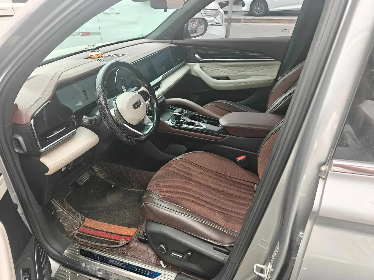 2021 Geely Monjaro 2.0T 218HP L4 7DCT,autocango,china used car exporter,china ev exporter,chinese used car exporter,chinese used ev exporter