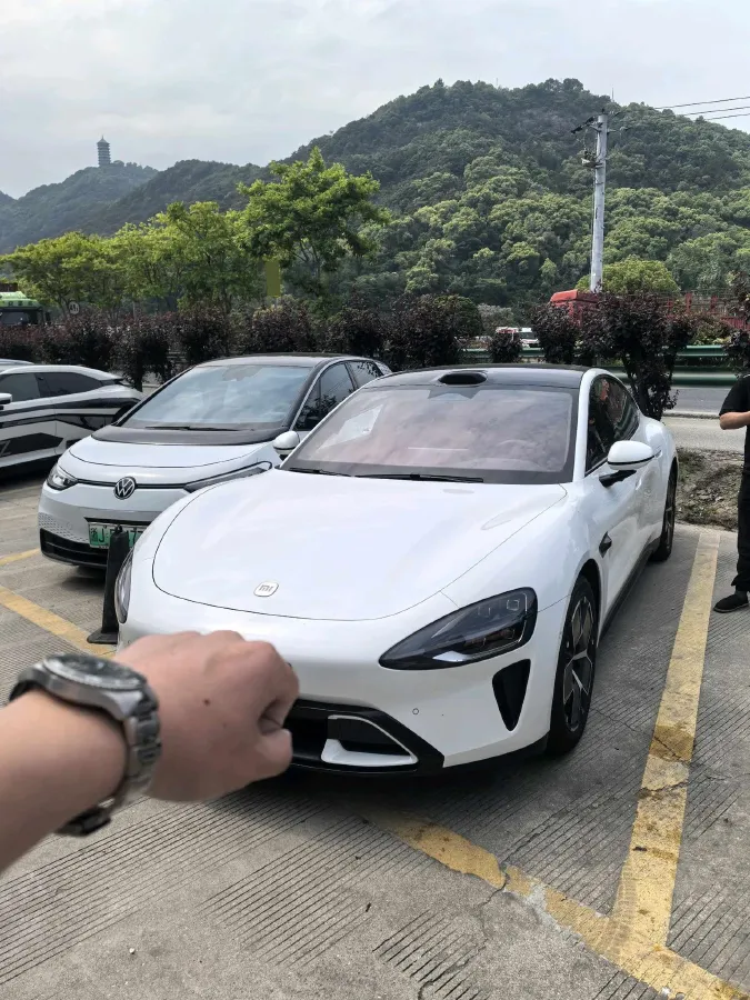 2024 MI SU7 BEV 94.3KWH,autocango,china used car exporter,china ev exporter,chinese used car exporter,chinese used ev exporter