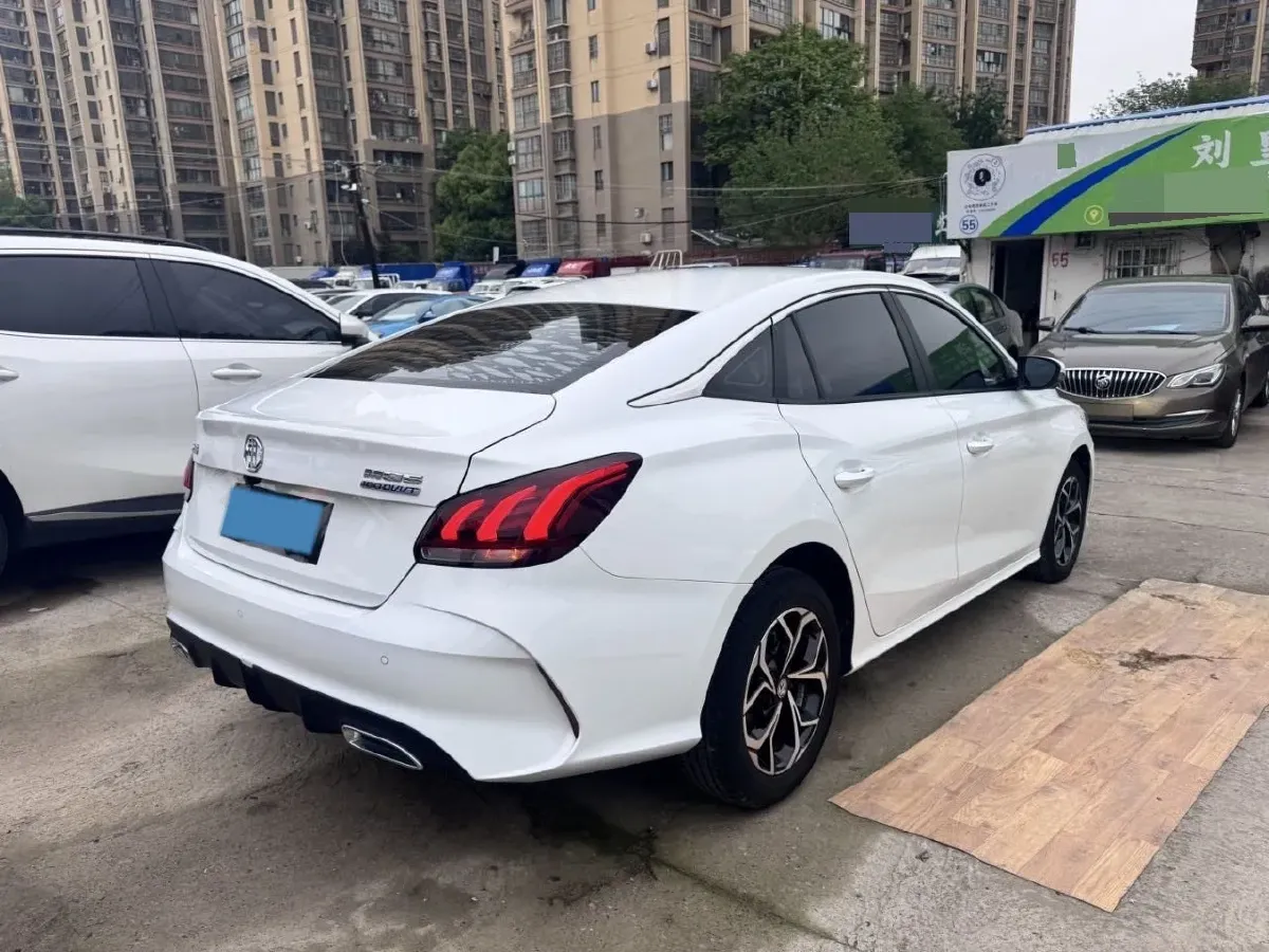 2023 MG 5 1.5L 129HP L4 CVT,autocango,china used car exporter,china ev exporter,chinese used car exporter,chinese used ev exporter