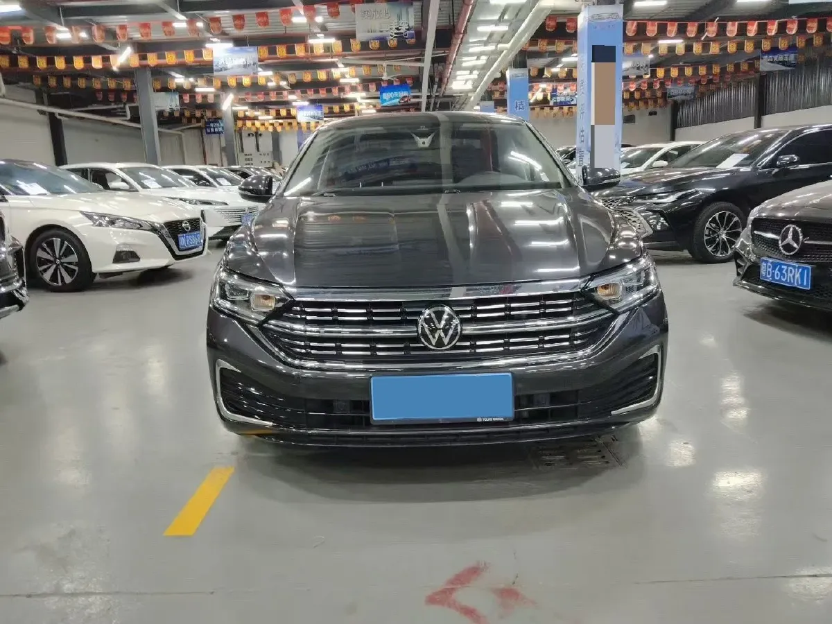 2023 Volkswagen Sagitar 1.5T 160HP L4 7DCT,autocango,china used car exporter,china ev exporter,chinese used car exporter,chinese used ev exporter