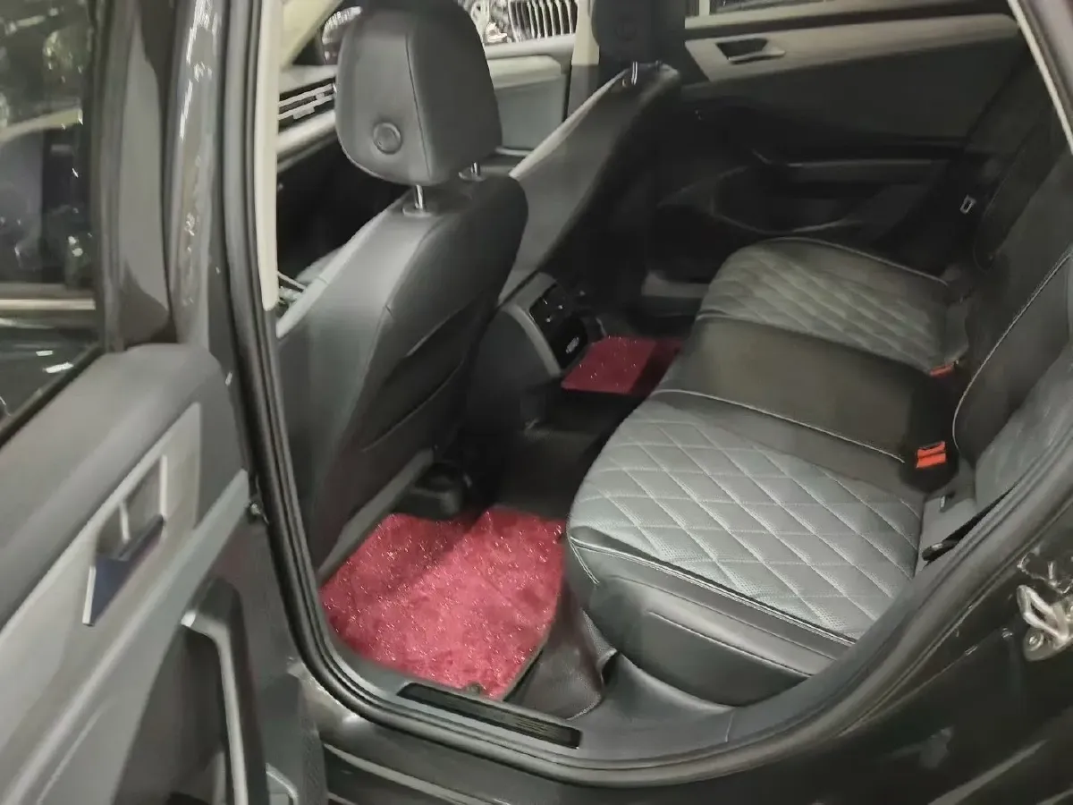 2023 Volkswagen Sagitar 1.5T 160HP L4 7DCT,autocango,china used car exporter,china ev exporter,chinese used car exporter,chinese used ev exporter