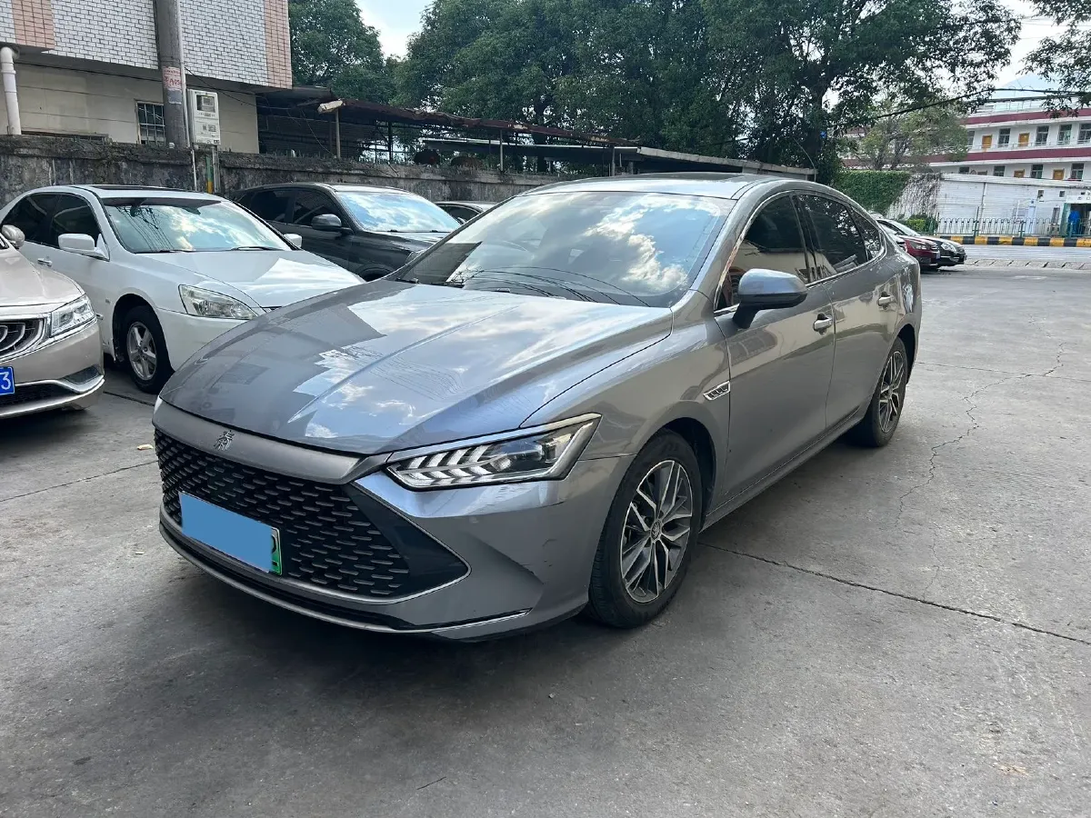 2021 Haval F7 1.5T 169HP L4 7DCT,autocango,china used car exporter,china ev exporter,chinese used car exporter,chinese used ev exporter