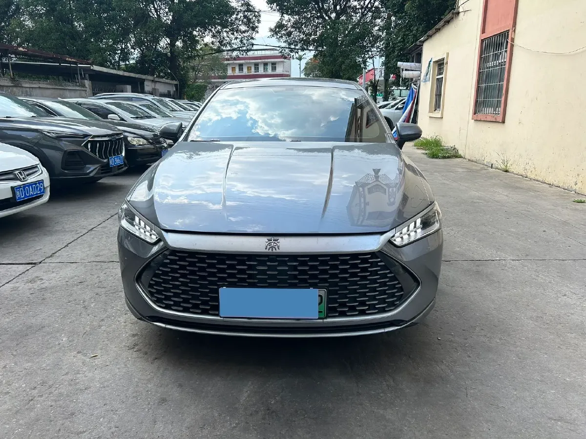2021 Haval F7 1.5T 169HP L4 7DCT,autocango,china used car exporter,china ev exporter,chinese used car exporter,chinese used ev exporter