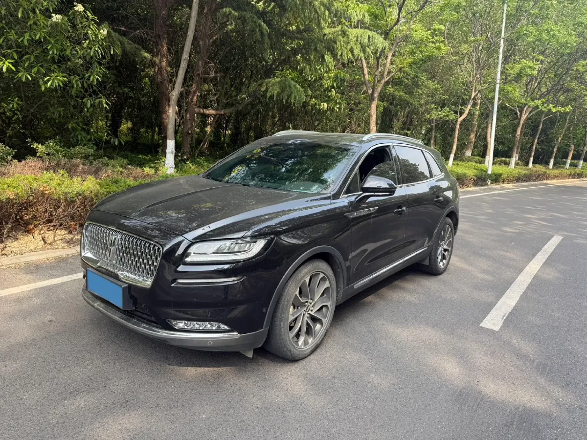 2021 Lincoln Nautilus 2.0T 245HP L4 8AT,autocango,china used car exporter,china ev exporter,chinese used car exporter,chinese used ev exporter