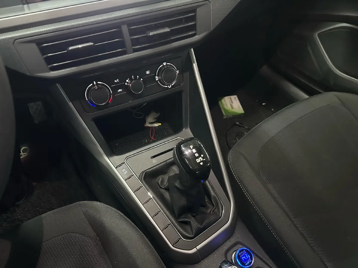 2019 Volkswagen Polo 1.5L 113HP L4 6AT,autocango,china used car exporter,china ev exporter,chinese used car exporter,chinese used ev exporter