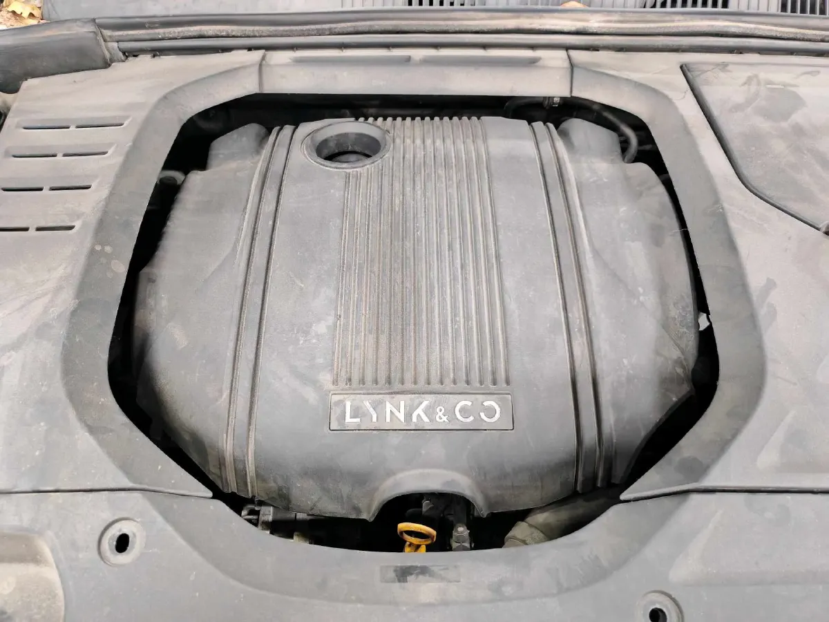 2018 Toyota C-HR 2.0L 171HP L4 CVT,autocango,china used car exporter,china ev exporter,chinese used car exporter,chinese used ev exporter