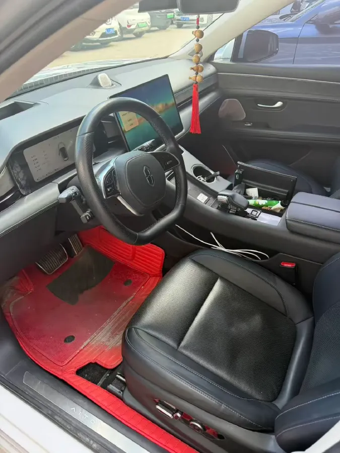 2022 Isuzu Mu-X 2.0T 220HP L4 8AT,autocango,china used car exporter,china ev exporter,chinese used car exporter,chinese used ev exporter