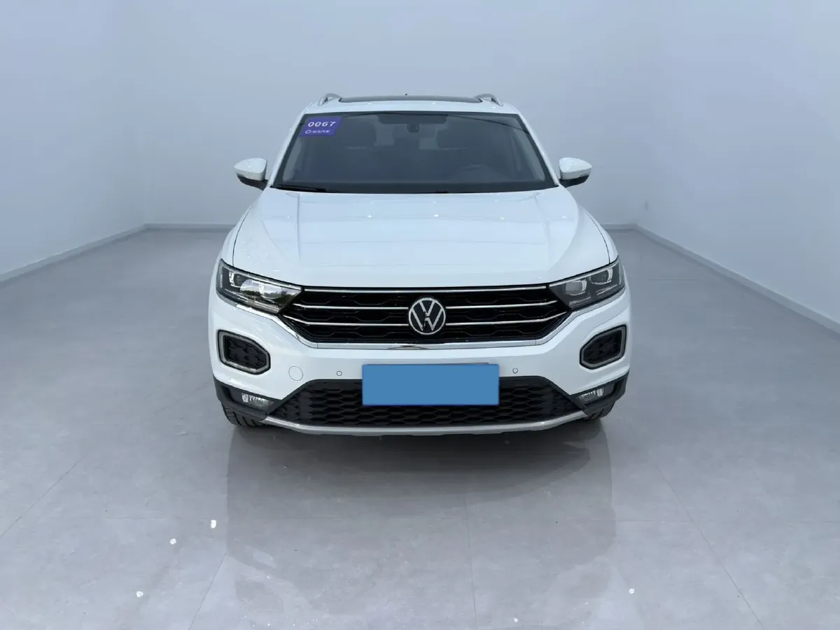 2022 Volkswagen T-Roc 1.4T 150HP L4 7DCT,autocango,china used car exporter,china ev exporter,chinese used car exporter,chinese used ev exporter