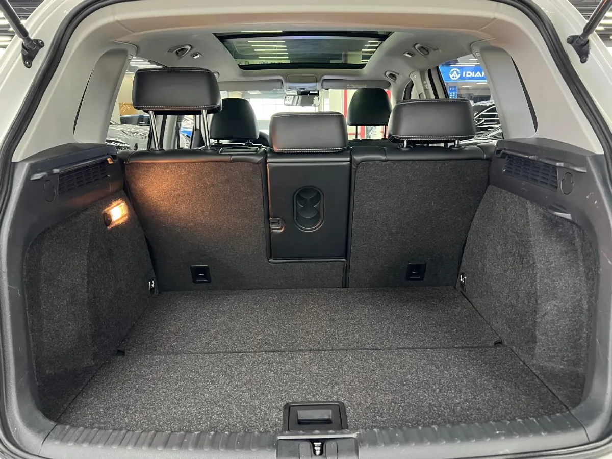 2017 Haval H9 2.0T 190HP L4 8AT,autocango,china used car exporter,china ev exporter,chinese used car exporter,chinese used ev exporter