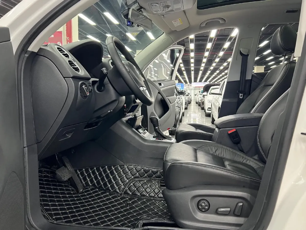 2017 Haval H9 2.0T 190HP L4 8AT,autocango,china used car exporter,china ev exporter,chinese used car exporter,chinese used ev exporter