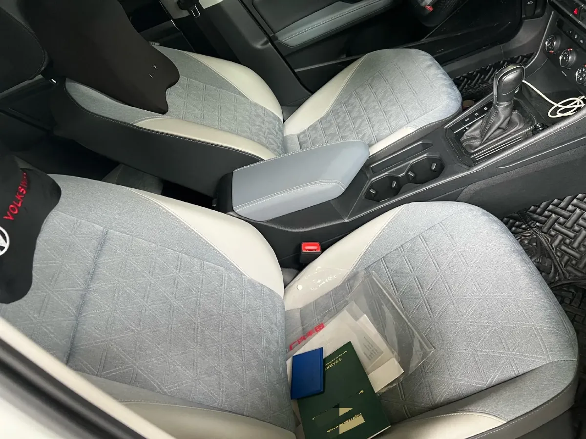 2023 Volkswagen Lavida 1.5L 113HP L4 6AT,autocango,china used car exporter,china ev exporter,chinese used car exporter,chinese used ev exporter