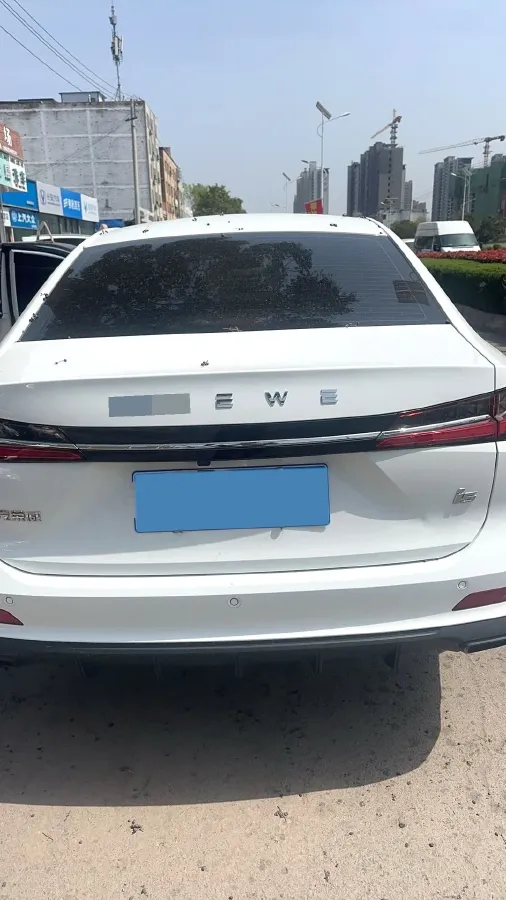 2023 Roewe i5 1.5L 129HP L4 5MT,autocango,china used car exporter,china ev exporter,chinese used car exporter,chinese used ev exporter