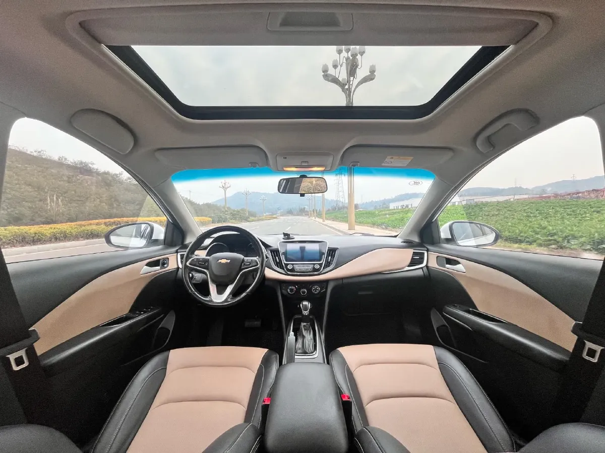 2022 Chevrolet Monza 1.5L 113HP L4 6AT,autocango,china used car exporter,china ev exporter,chinese used car exporter,chinese used ev exporter