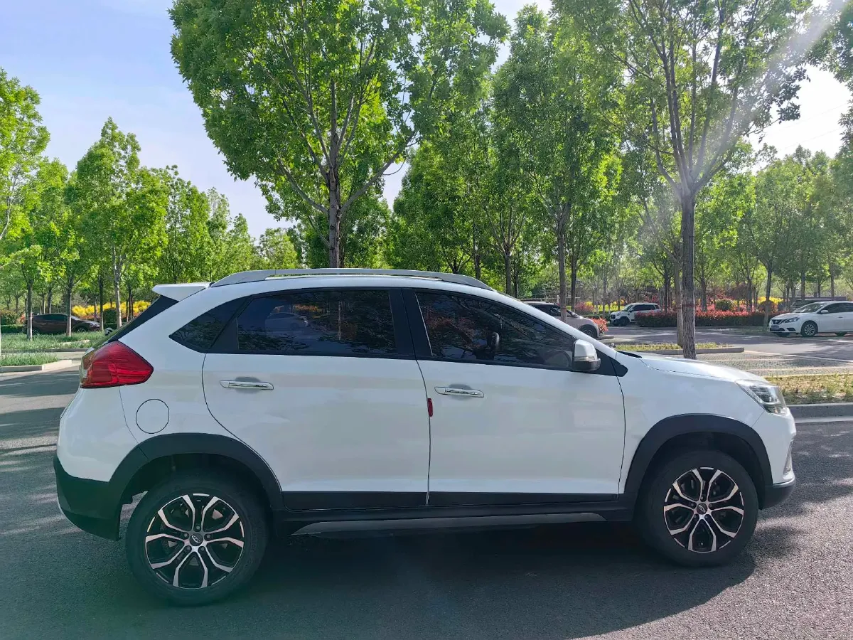 2018 Geely Emgrand GT 1.5T 180HP L3 7DCT PHEV 11.3KWH,autocango,china used car exporter,china ev exporter,chinese used car exporter,chinese used ev exporter
