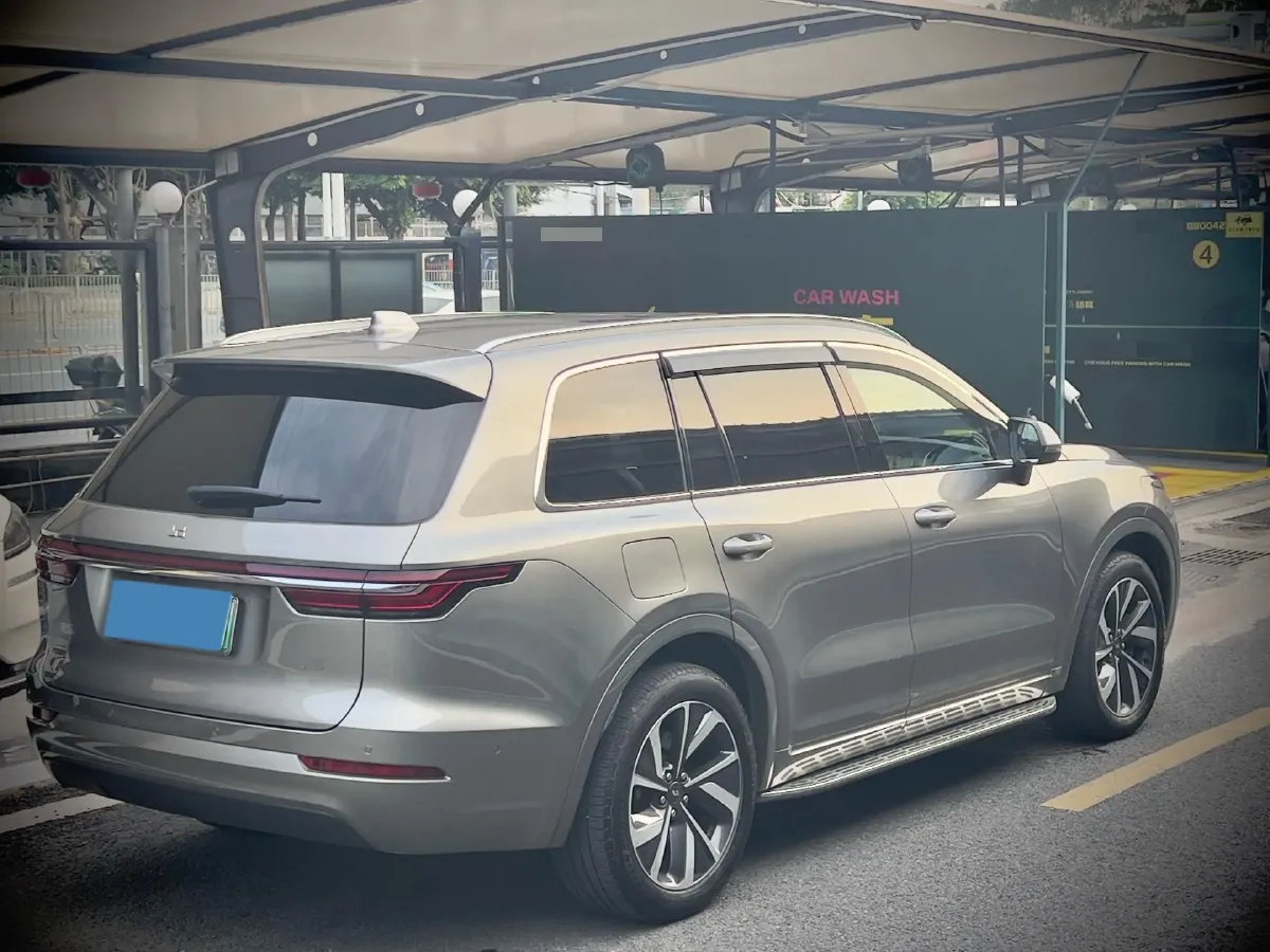2021 Li ONE Range Extended 131HP REEV 40.5KWH,autocango,china used car exporter,china ev exporter,chinese used car exporter,chinese used ev exporter