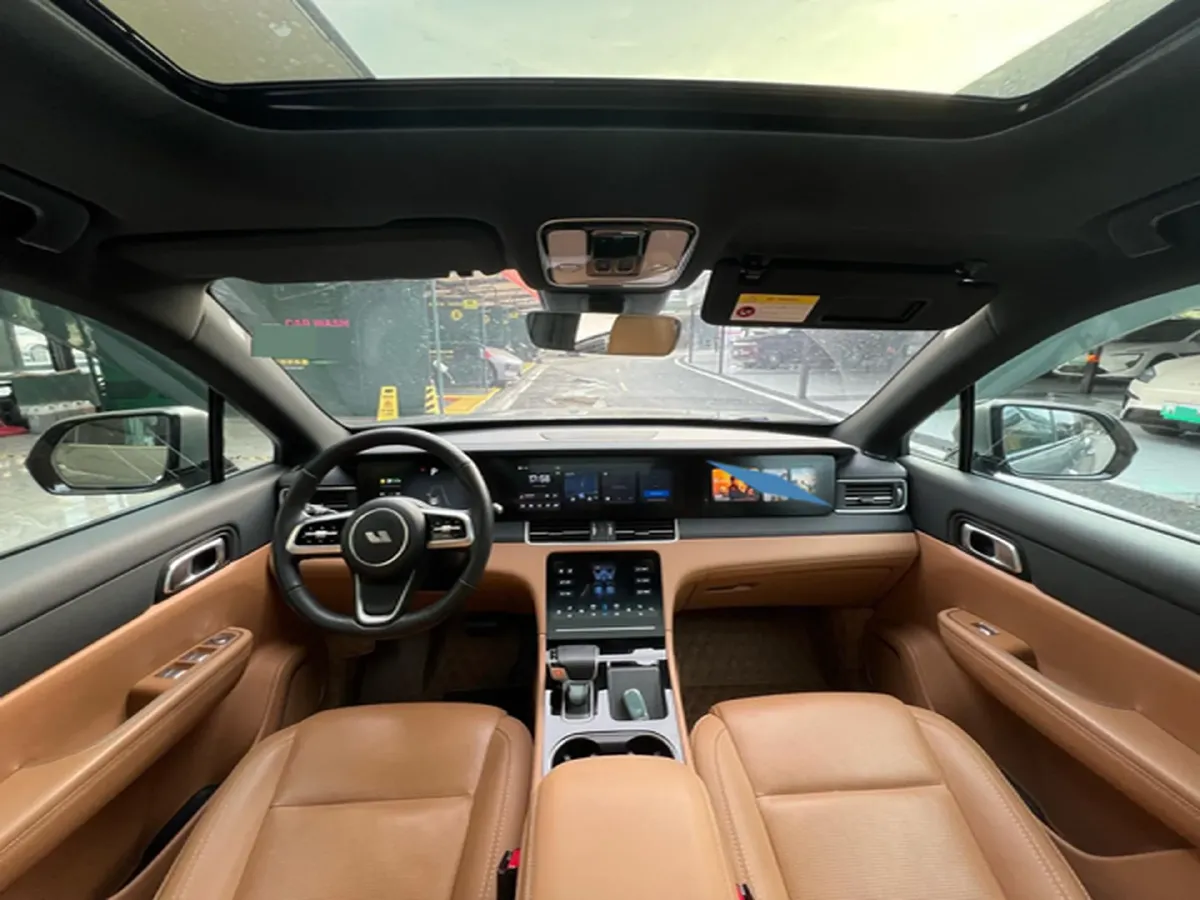 2021 Li ONE Range Extended 131HP REEV 40.5KWH,autocango,china used car exporter,china ev exporter,chinese used car exporter,chinese used ev exporter