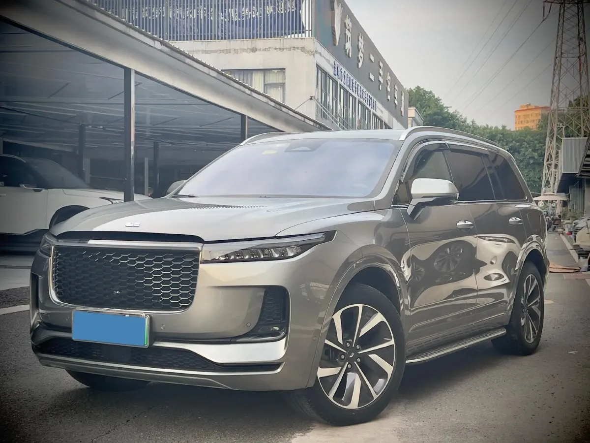 2021 Li ONE Range Extended 131HP REEV 40.5KWH,autocango,china used car exporter,china ev exporter,chinese used car exporter,chinese used ev exporter