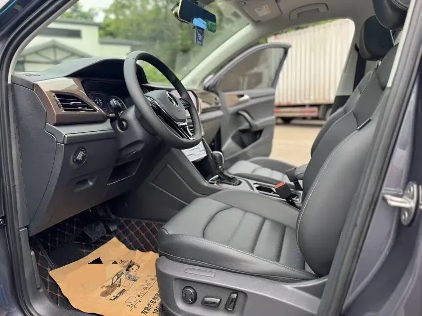 2021 Volkswagen Tharu 2.0T 186HP L4 7DCT,autocango,china used car exporter,china ev exporter,chinese used car exporter,chinese used ev exporter