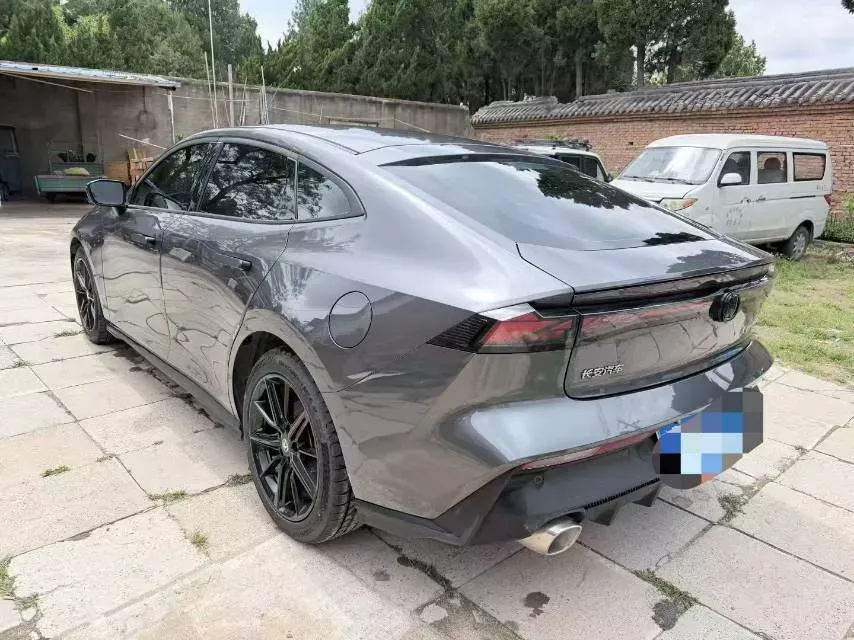 2023 ChangAn UNI-V 1.5T 188HP L4 7DCT,autocango,china used car exporter,china ev exporter,chinese used car exporter,chinese used ev exporter