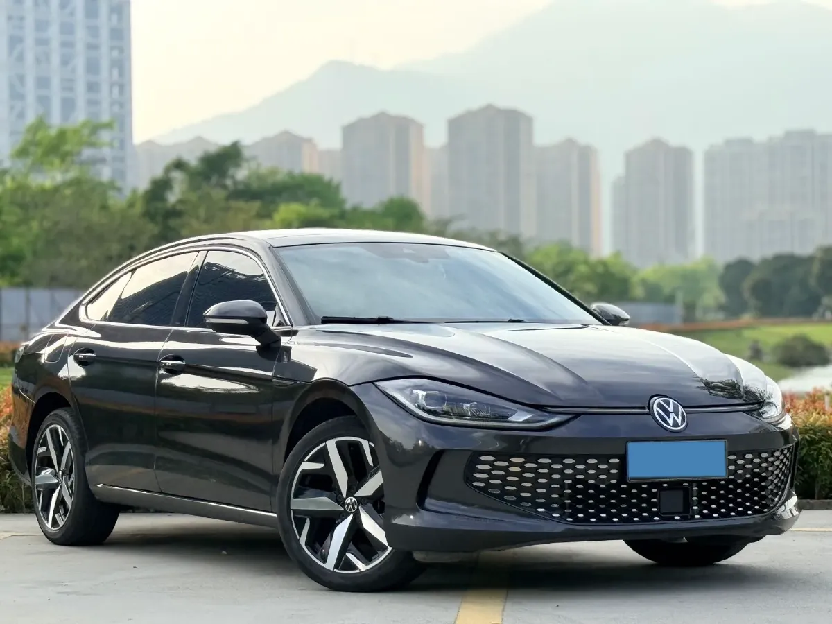 2023 Volkswagen Lamando 1.4T 150HP L4 7DCT,autocango,china used car exporter,china ev exporter,chinese used car exporter,chinese used ev exporter