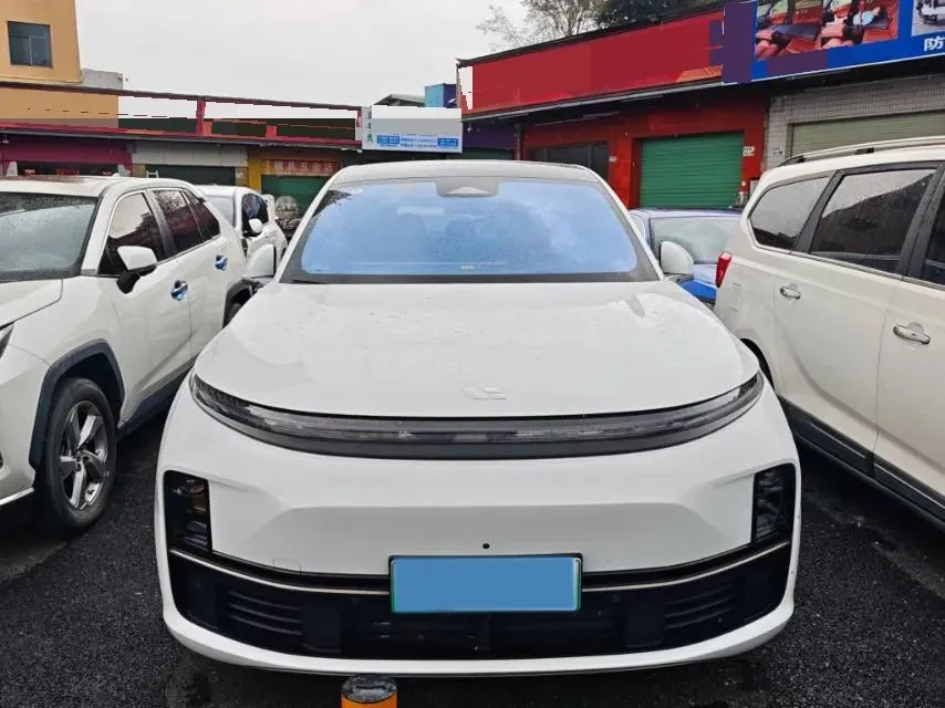 2023 Li L7 Range Extended 154HP REEV 40.9KWH,autocango,china used car exporter,china ev exporter,chinese used car exporter,chinese used ev exporter