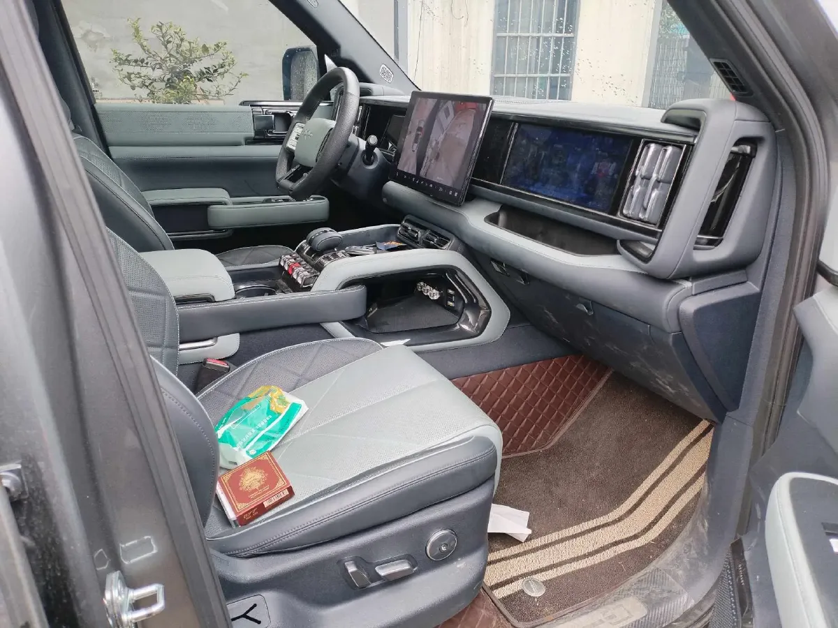 2023 FangChengBao Bao 5 1.5T 194HP L4 E-CVT PHEV 31.8KWH,autocango,china used car exporter,china ev exporter,chinese used car exporter,chinese used ev exporter