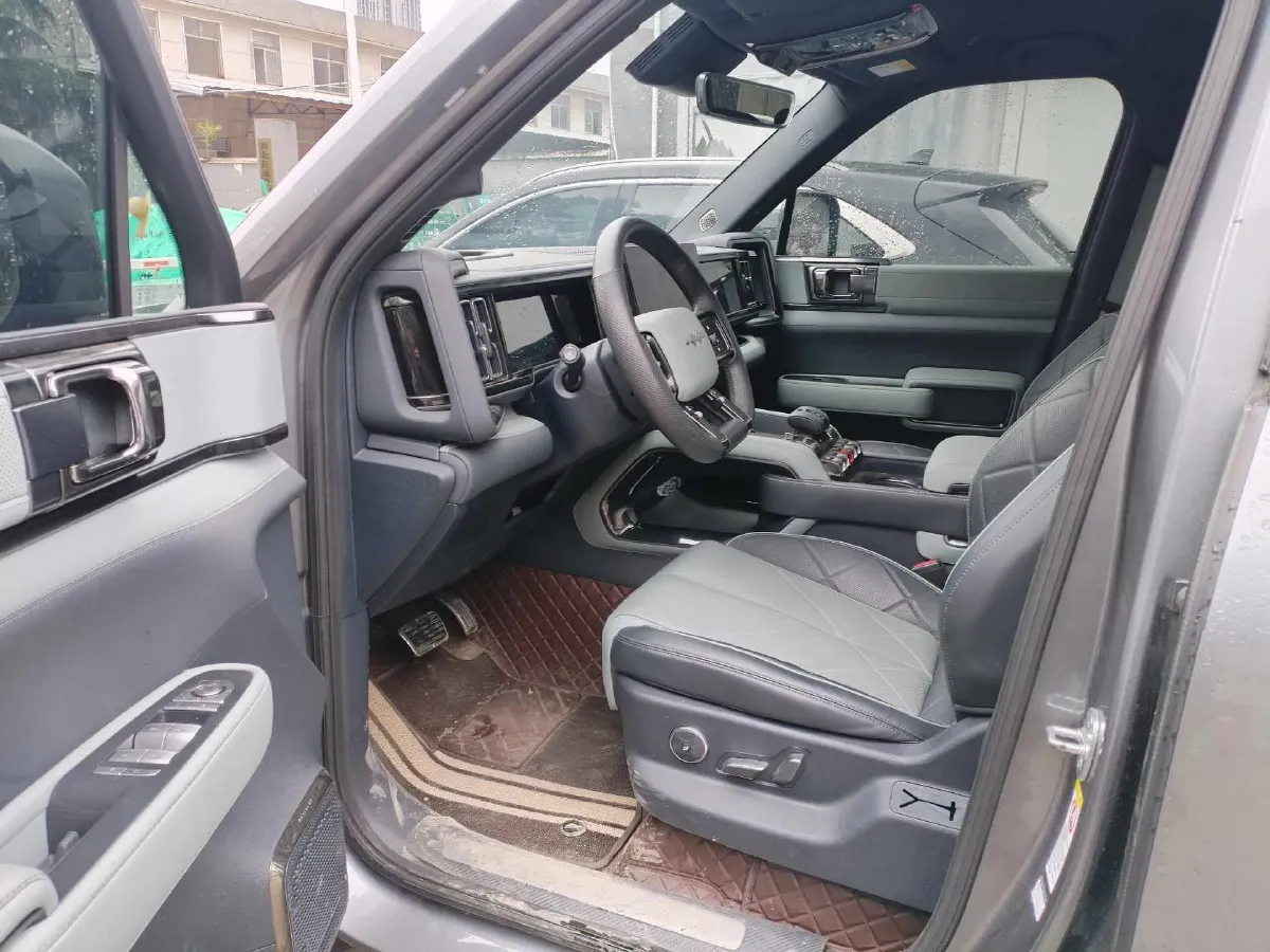 2023 FangChengBao Bao 5 1.5T 194HP L4 E-CVT PHEV 31.8KWH,autocango,china used car exporter,china ev exporter,chinese used car exporter,chinese used ev exporter