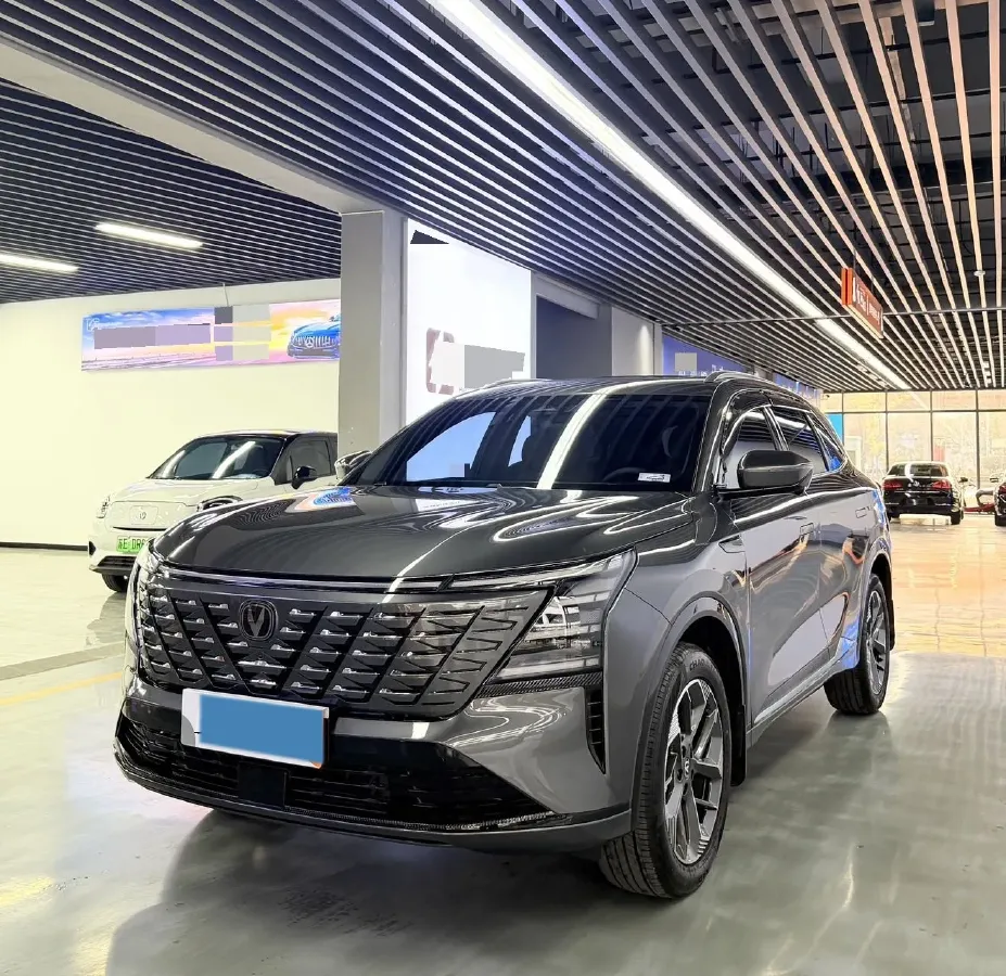 2025 ChangAn CS75 Plus 1.5T 192HP L4 8AT,autocango,china used car exporter,china ev exporter,chinese used car exporter,chinese used ev exporter