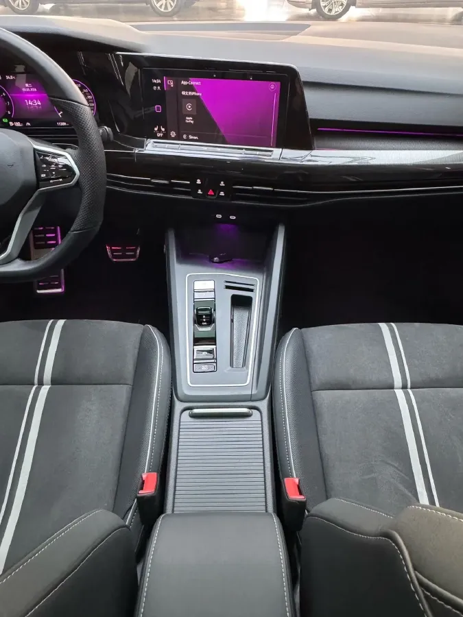 2023 Volkswagen Golf 1.4T 150HP L4 7DCT,autocango,china used car exporter,china ev exporter,chinese used car exporter,chinese used ev exporter