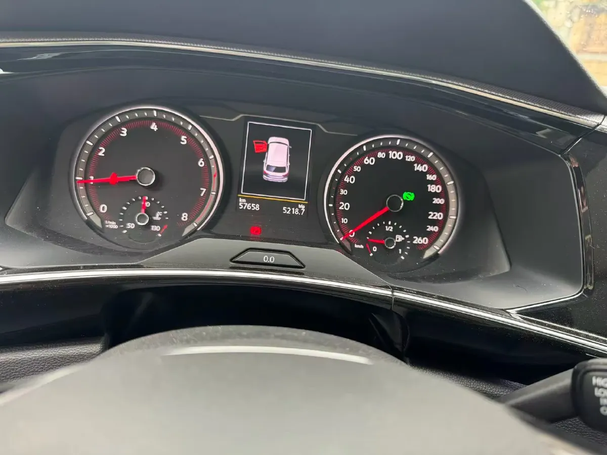 2020 Volkswagen Tayron 2.0T 186HP L4 7DCT,autocango,china used car exporter,china ev exporter,chinese used car exporter,chinese used ev exporter