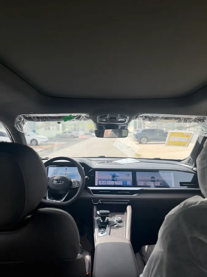 2025 Geely Monjaro 2.0T 238HP L4 8AT,autocango,china used car exporter,china ev exporter,chinese used car exporter,chinese used ev exporter