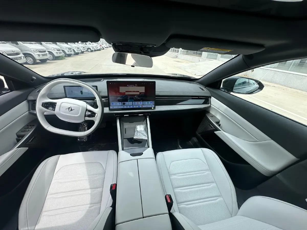 2024 DongFeng eπ eπ007 BEV 70.26KWH,autocango,china used car exporter,china ev exporter,chinese used car exporter,chinese used ev exporter