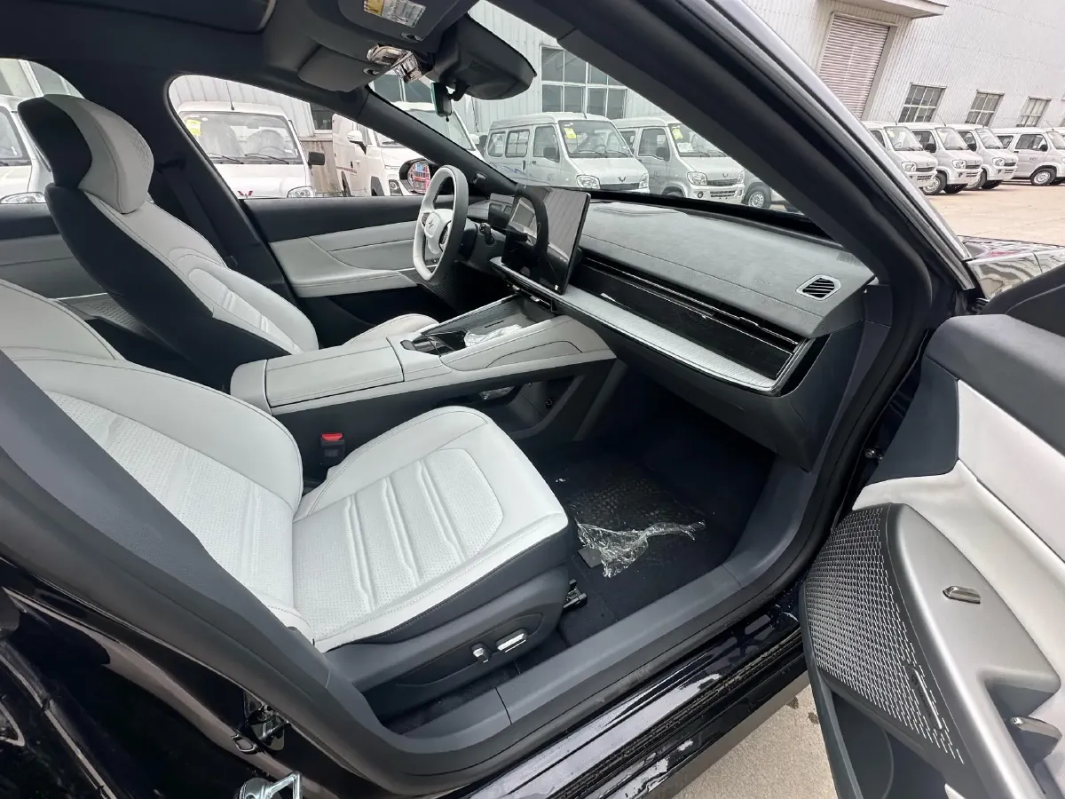 2024 DongFeng eπ eπ007 BEV 70.26KWH,autocango,china used car exporter,china ev exporter,chinese used car exporter,chinese used ev exporter