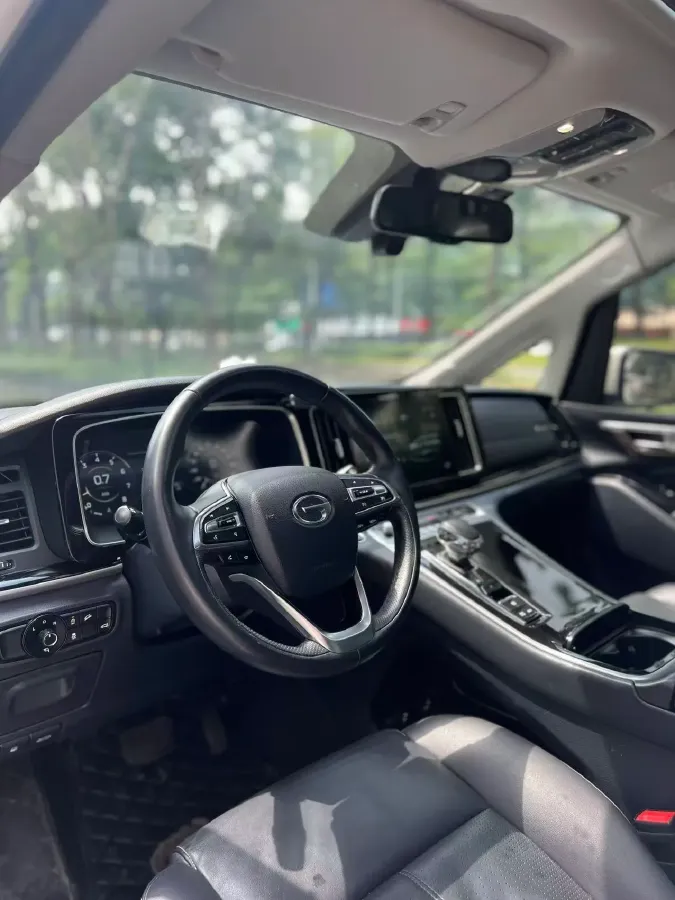 2021 GAC Trumpchi M8 2.0T 252HP L4 8AT,autocango,china used car exporter,china ev exporter,chinese used car exporter,chinese used ev exporter