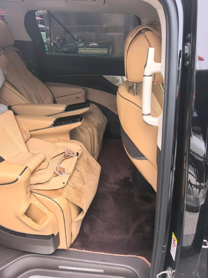 2024 Denza D9 1.5T 139HP L4 E-CVT PHEV 40KWH,autocango,china used car exporter,china ev exporter,chinese used car exporter,chinese used ev exporter