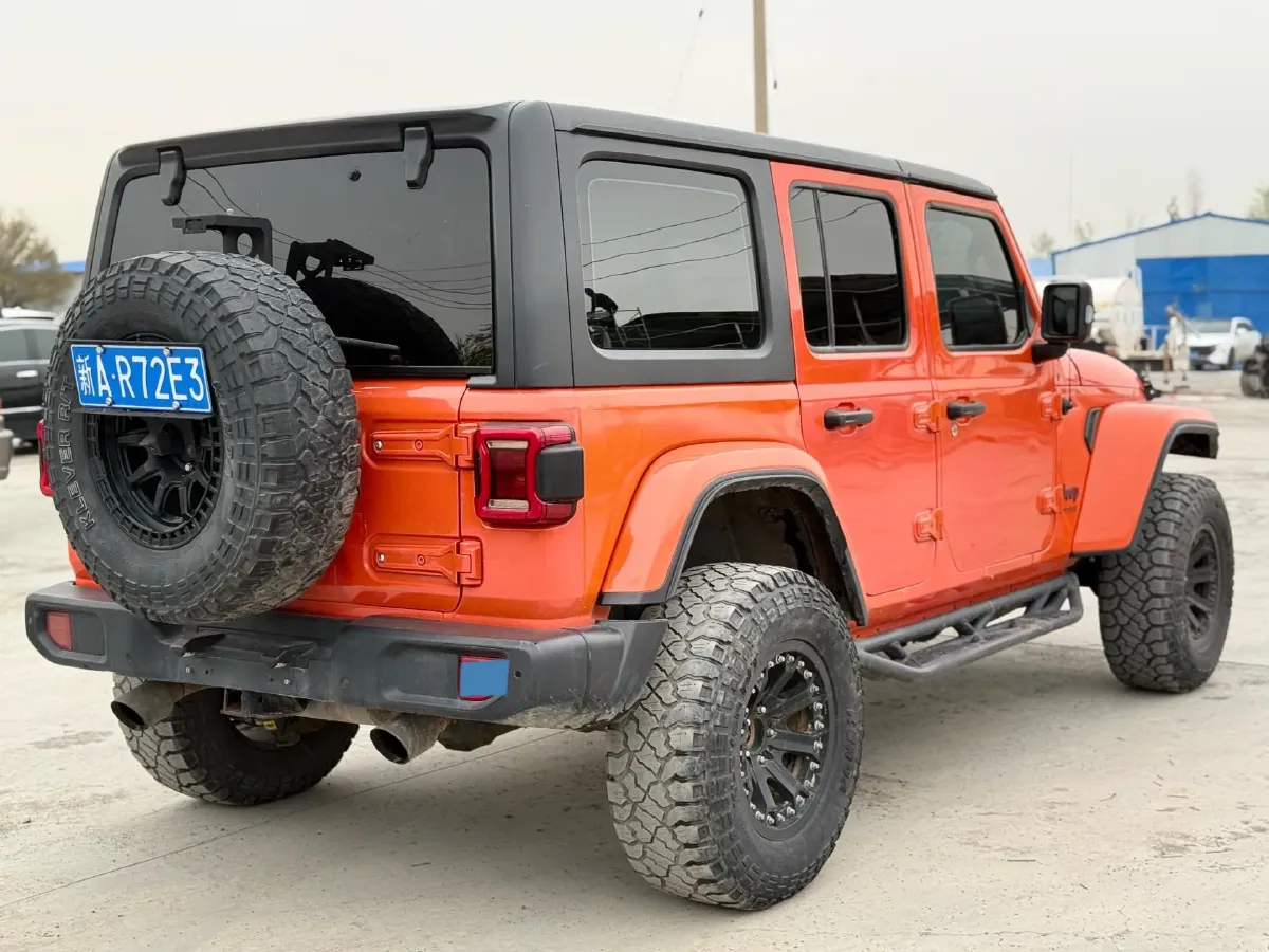 2019 Jeep Wrangler 2.0T 266HP L4 8AT,autocango,china used car exporter,china ev exporter,chinese used car exporter,chinese used ev exporter