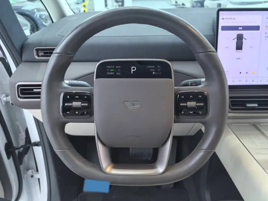 2024 Li L9 Range Extended 154HP REEV 52.3KWH,autocango,china used car exporter,china ev exporter,chinese used car exporter,chinese used ev exporter