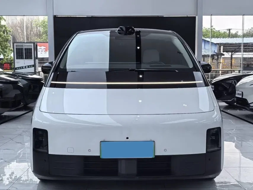 2024 Li L9 Range Extended 154HP REEV 52.3KWH,autocango,china used car exporter,china ev exporter,chinese used car exporter,chinese used ev exporter