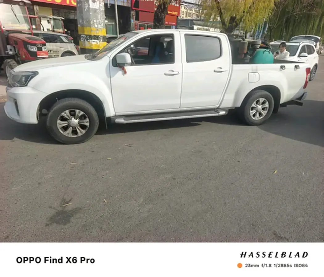 2023 Isuzu RE-MAX Jim 2.5T 143HP L4 6MT,autocango,china used car exporter,china ev exporter,chinese used car exporter,chinese used ev exporter