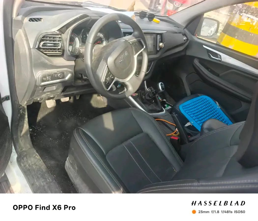 2023 Isuzu RE-MAX Jim 2.5T 143HP L4 6MT,autocango,china used car exporter,china ev exporter,chinese used car exporter,chinese used ev exporter