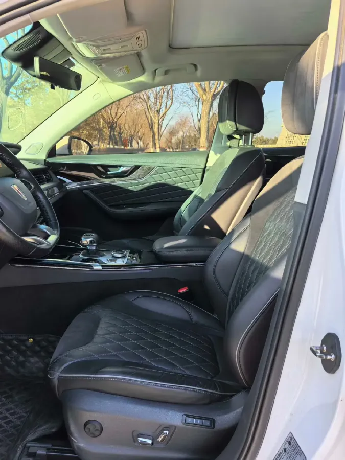 2019 HongQi HS5 2.0T 224HP L4 6AT,autocango,china used car exporter,china ev exporter,chinese used car exporter,chinese used ev exporter