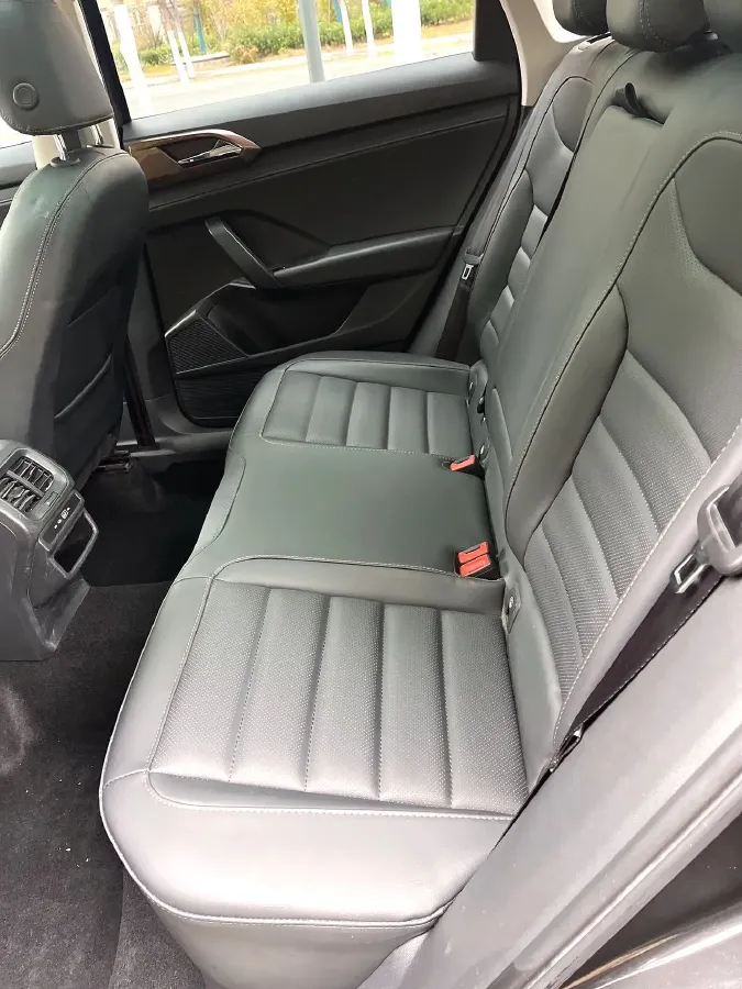 2021 Volkswagen Tharu 1.4T 150HP L4 7DCT,autocango,china used car exporter,china ev exporter,chinese used car exporter,chinese used ev exporter