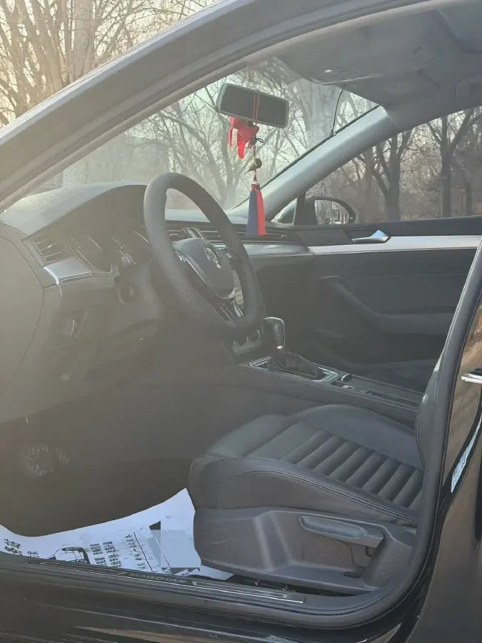 2017 Volkswagen Magotan 1.4T 150HP L4 7DCT,autocango,china used car exporter,china ev exporter,chinese used car exporter,chinese used ev exporter