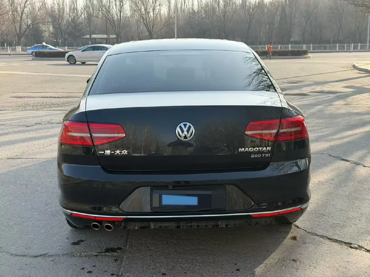 2017 Volkswagen Magotan 1.4T 150HP L4 7DCT,autocango,china used car exporter,china ev exporter,chinese used car exporter,chinese used ev exporter