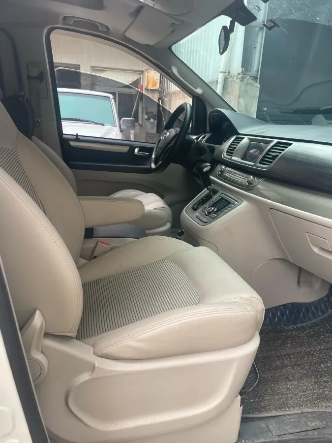 2019 MAXUS G10 2.0T 218HP L4 6AT,autocango,china used car exporter,china ev exporter,chinese used car exporter,chinese used ev exporter