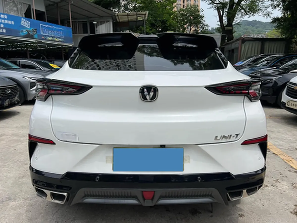 2023 ChangAn UNI-T 1.5T 188HP L4 7DCT,autocango,china used car exporter,china ev exporter,chinese used car exporter,chinese used ev exporter